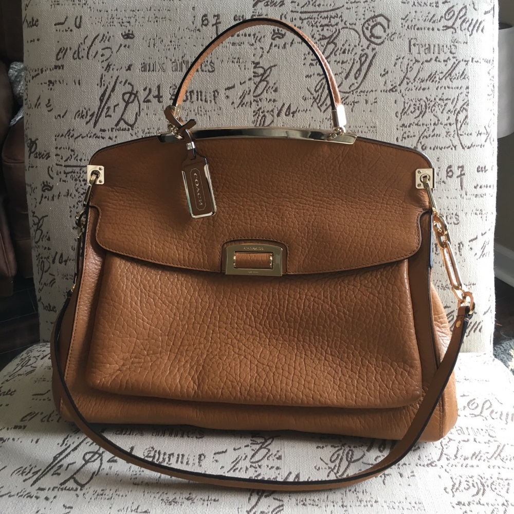 NWOT Coach Pinnacle Kristen Satchel