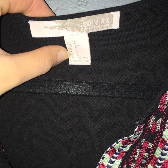 CLOSET CLOSING - Picture 3 of 5