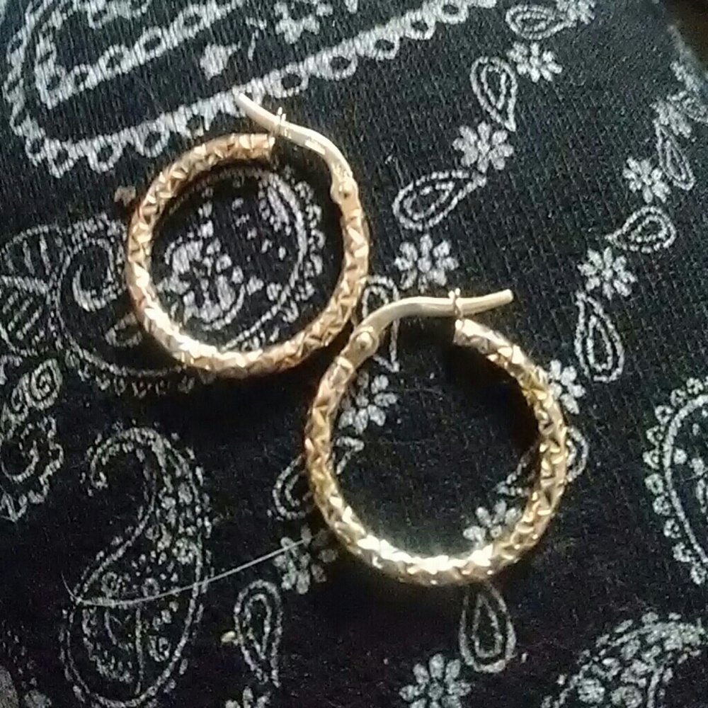 14 kg earrings