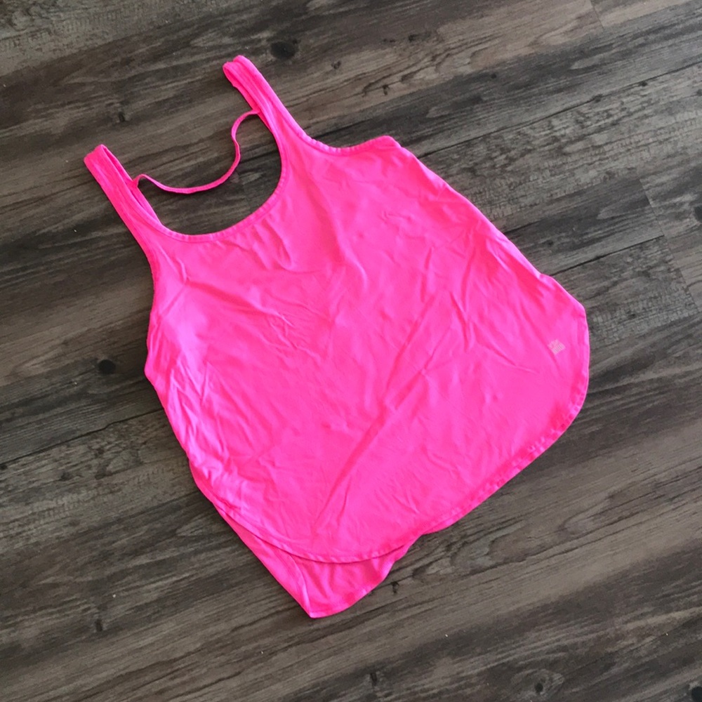 😜Victoria’s Secret VSX workout top😜