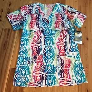 NWT WonderWink scrub top