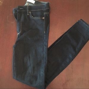 Gap True Skinny Jeans Excellent Used Condition