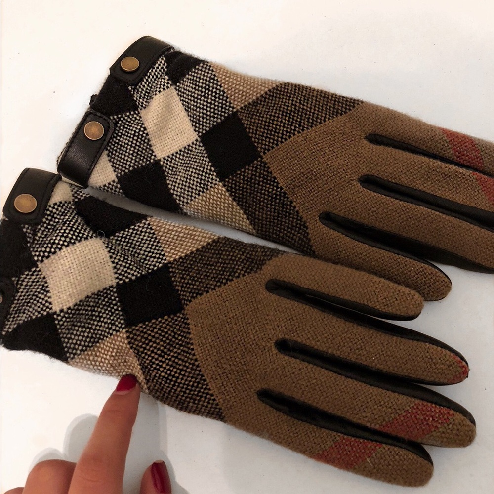 New Burberry Signature Check Wool & Leather Gloves