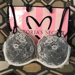 Victoria’s Secret black/white lace push up bra 34C