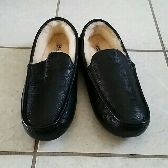 UGG Other - 🆕 UGG ASCOT shoes