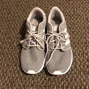 New Adidas Shoes size 8.5