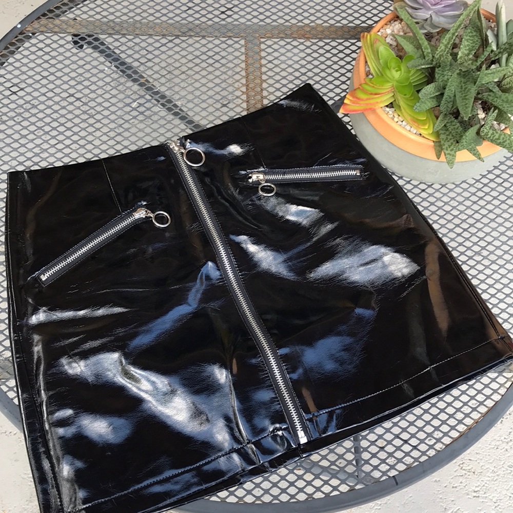 Black Zipper Skirt by Forever 21