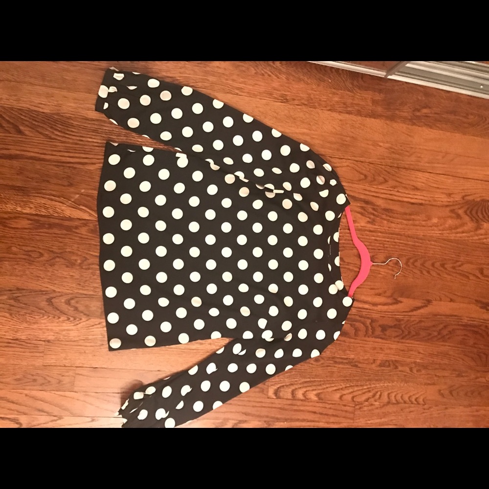 Black and white Polka dots blouse