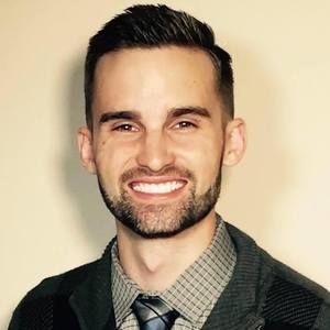 Meet your Posher, Derek