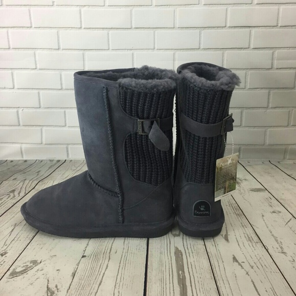 NWT {BearPaw} Gray boots - Picture 2 of 6