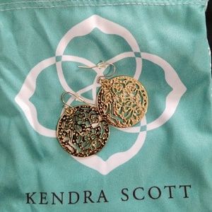 Madina Round Earrings in Gold - Kendra Scott