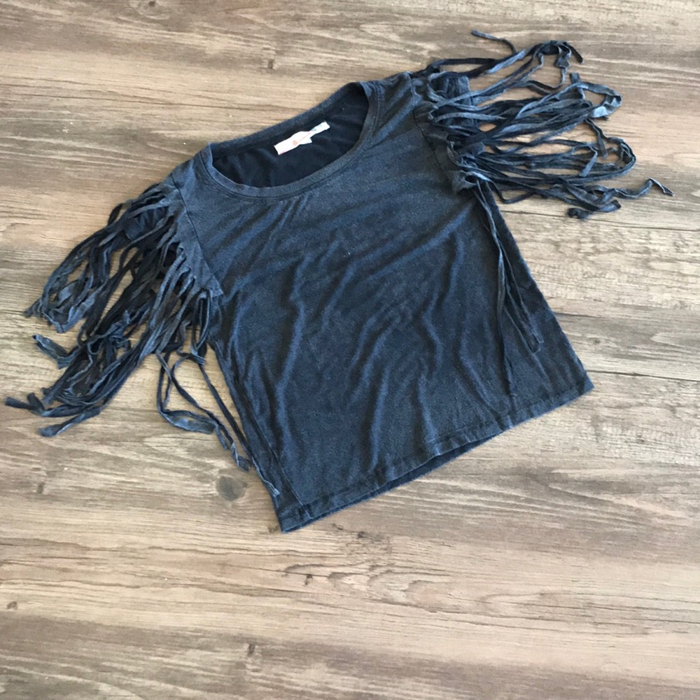 😜Acid wash fringe tee😜