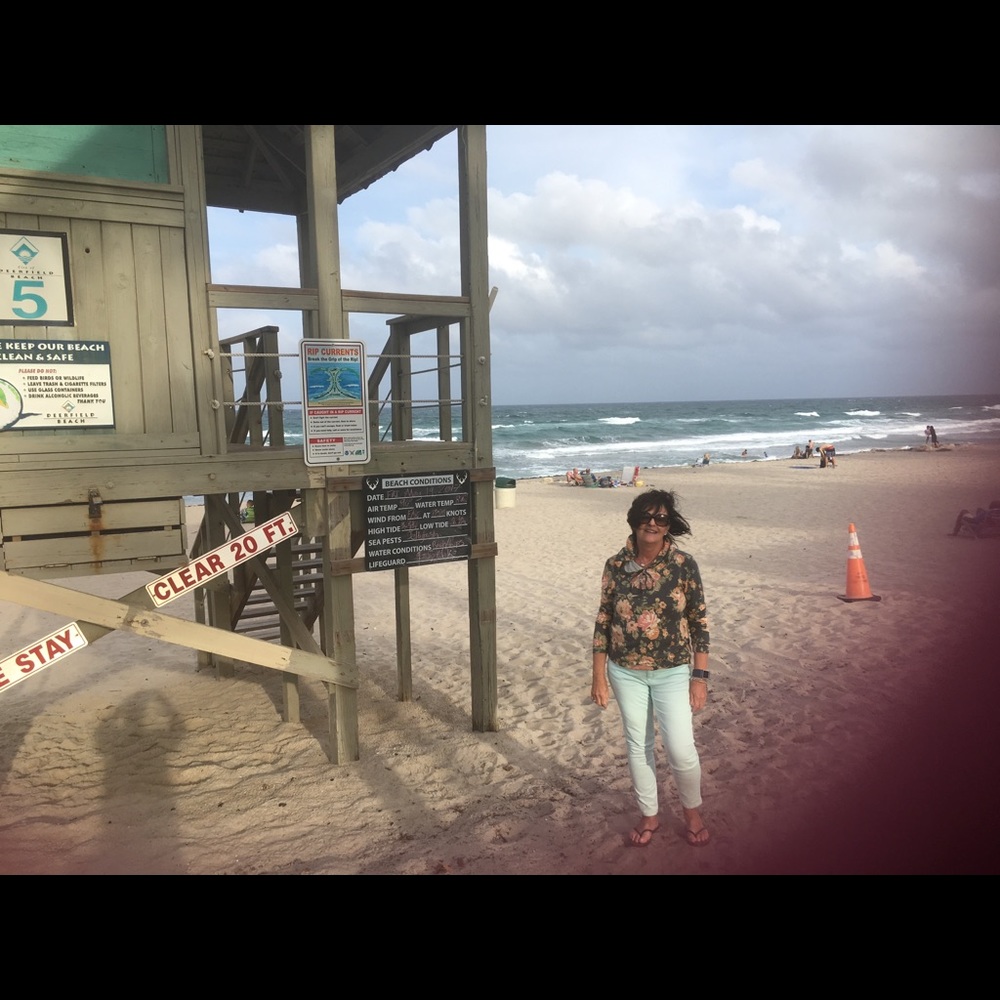 Meet your Posher, Liz