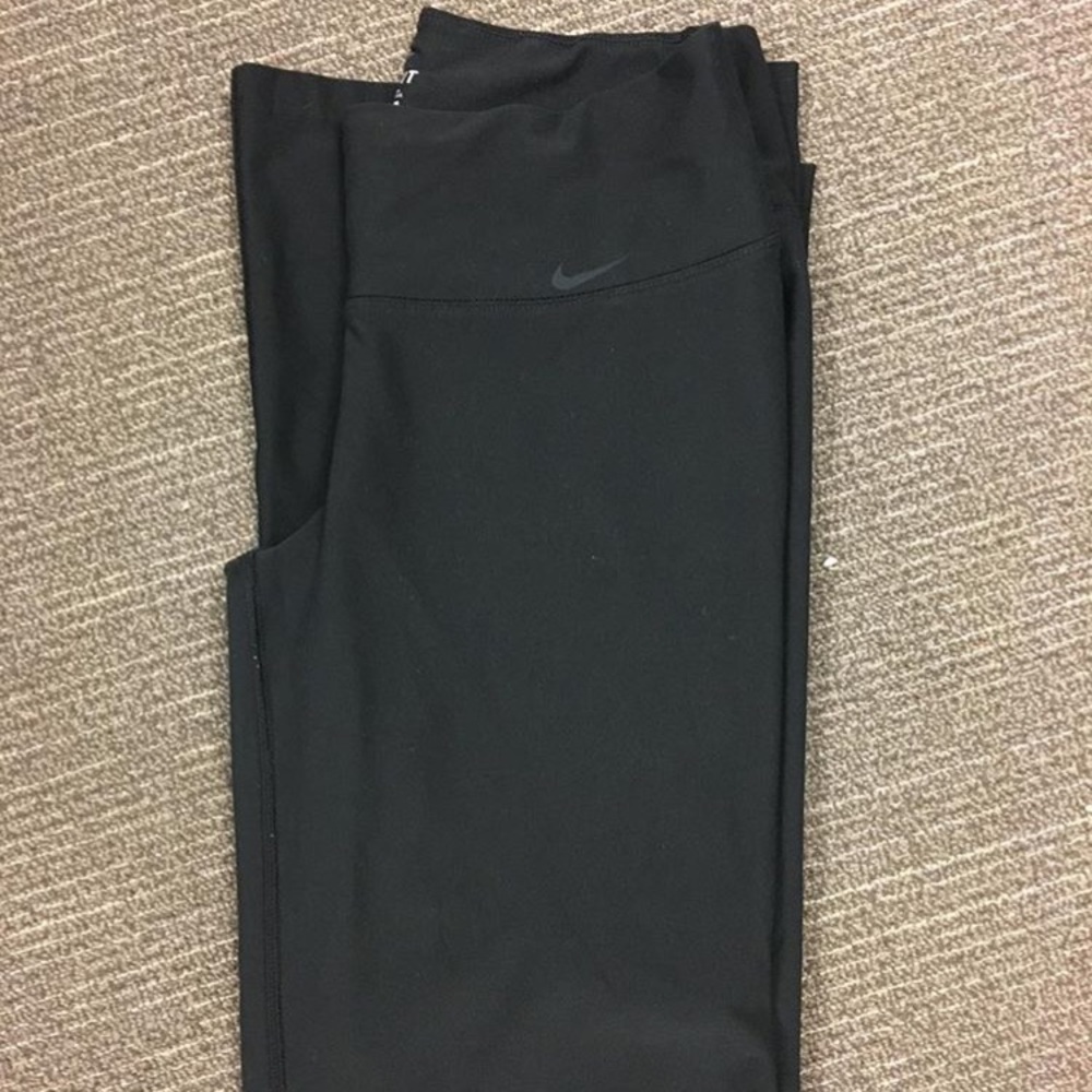 Nike black yoga pants