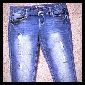 Amethyst Jeans distressed skinny jeans