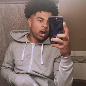 Meet your Posher, Isaiah