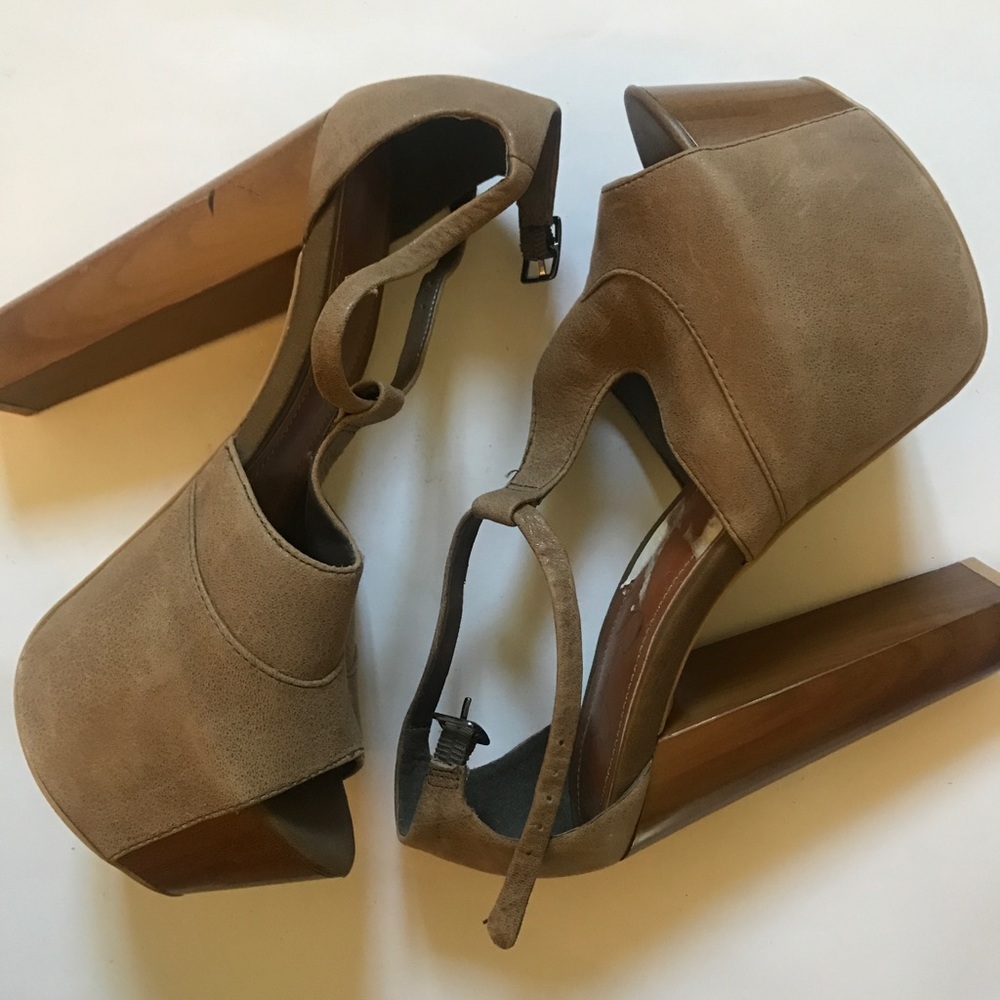 Jessica Simpson dani