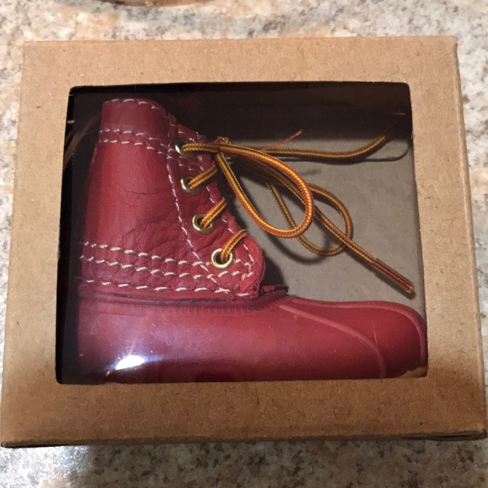 Brand new in the box ll bean boot keychain!