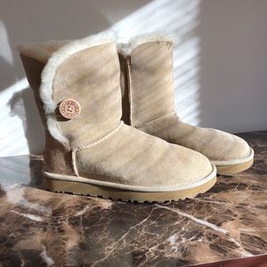 UGG Bailey Button II Classic Boot