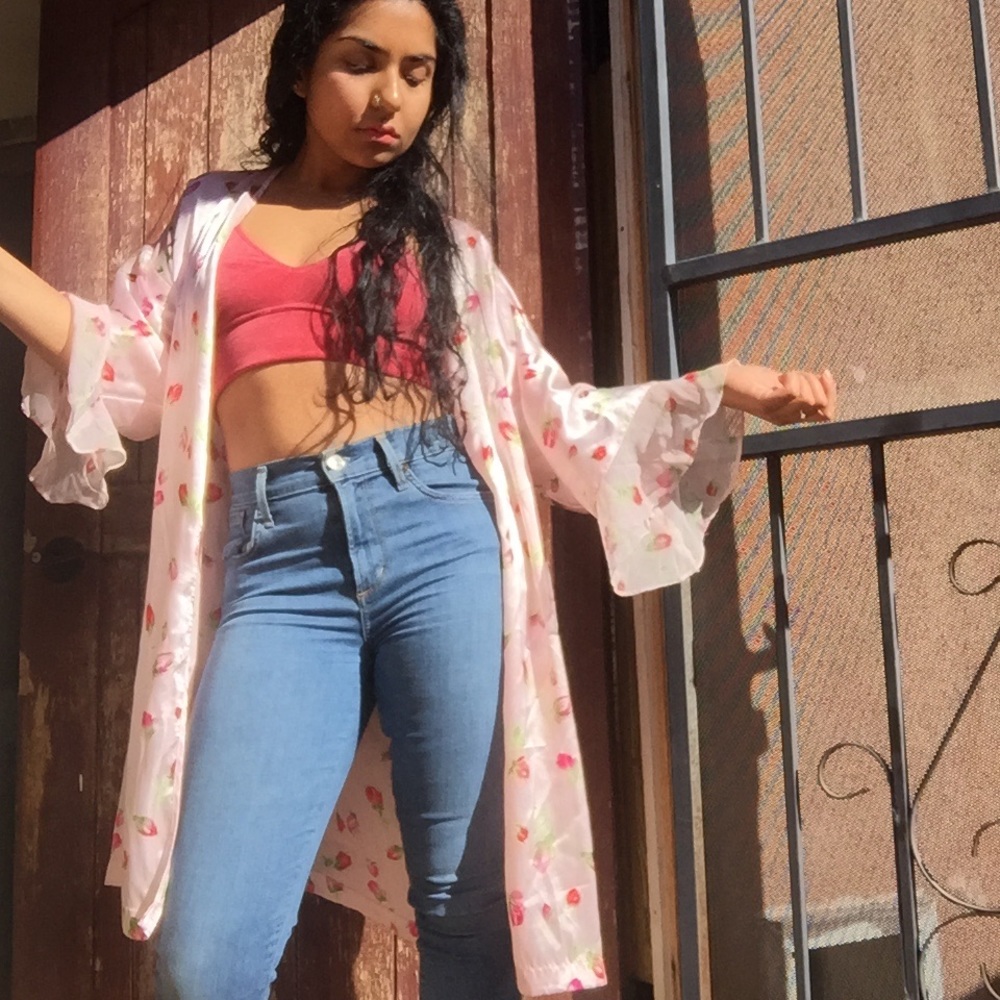 *SOLD* Floral Bell Sleeve Duster - Picture 3 of 6