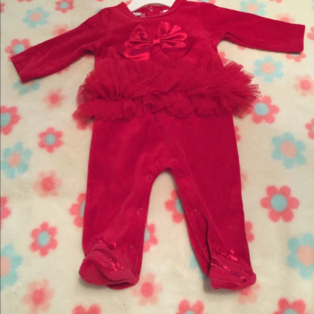 Infant girls Red Velvet one piece outfit☺️