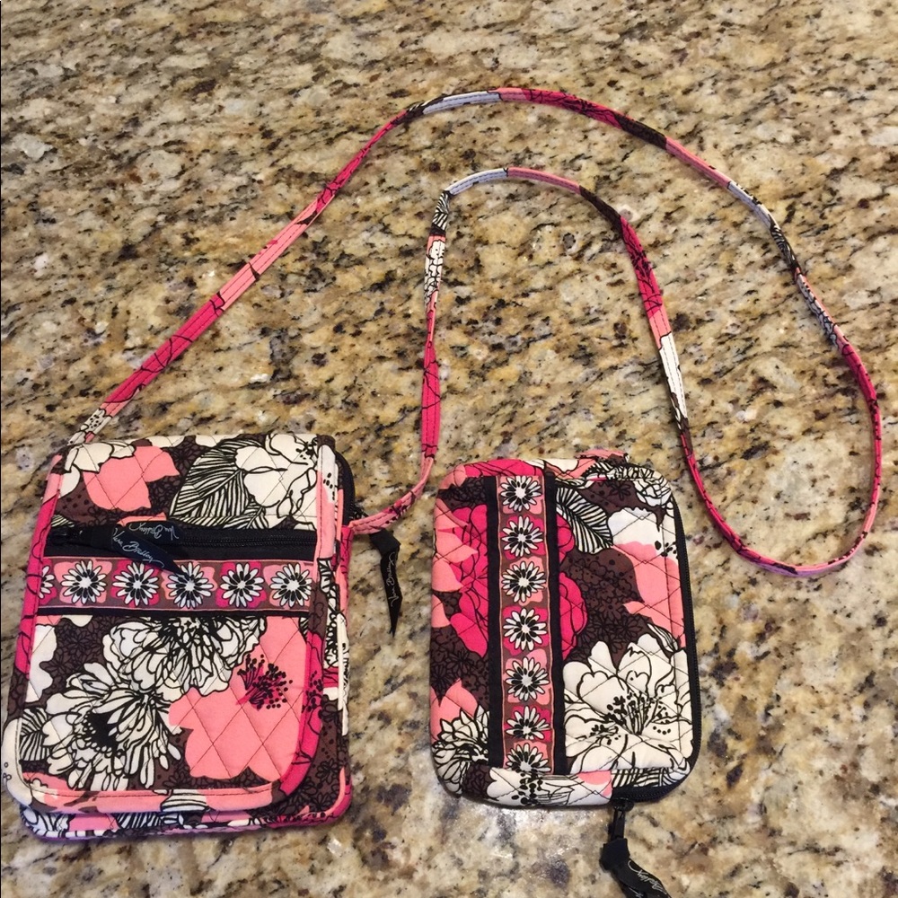 🌸Mocha Rouge Hipster and Wallet🌸