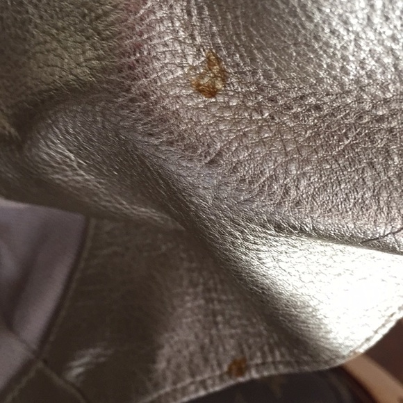 Michael Kors Gold Metallic Hobo Bag - Picture 5 of 8