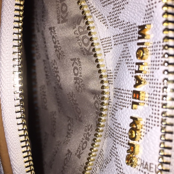 Authentic Mk brand new extra small backpack ? main image 4
