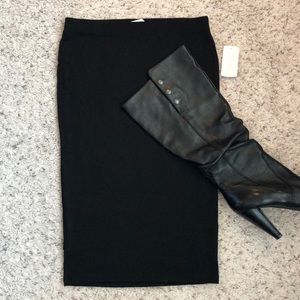 Black Skirt NWT Forever 21 stretchy material