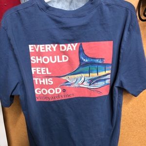 Vineyard Vines T-shirt