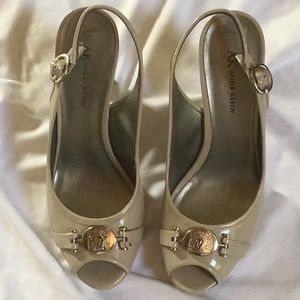 Anne Klein beige heels
