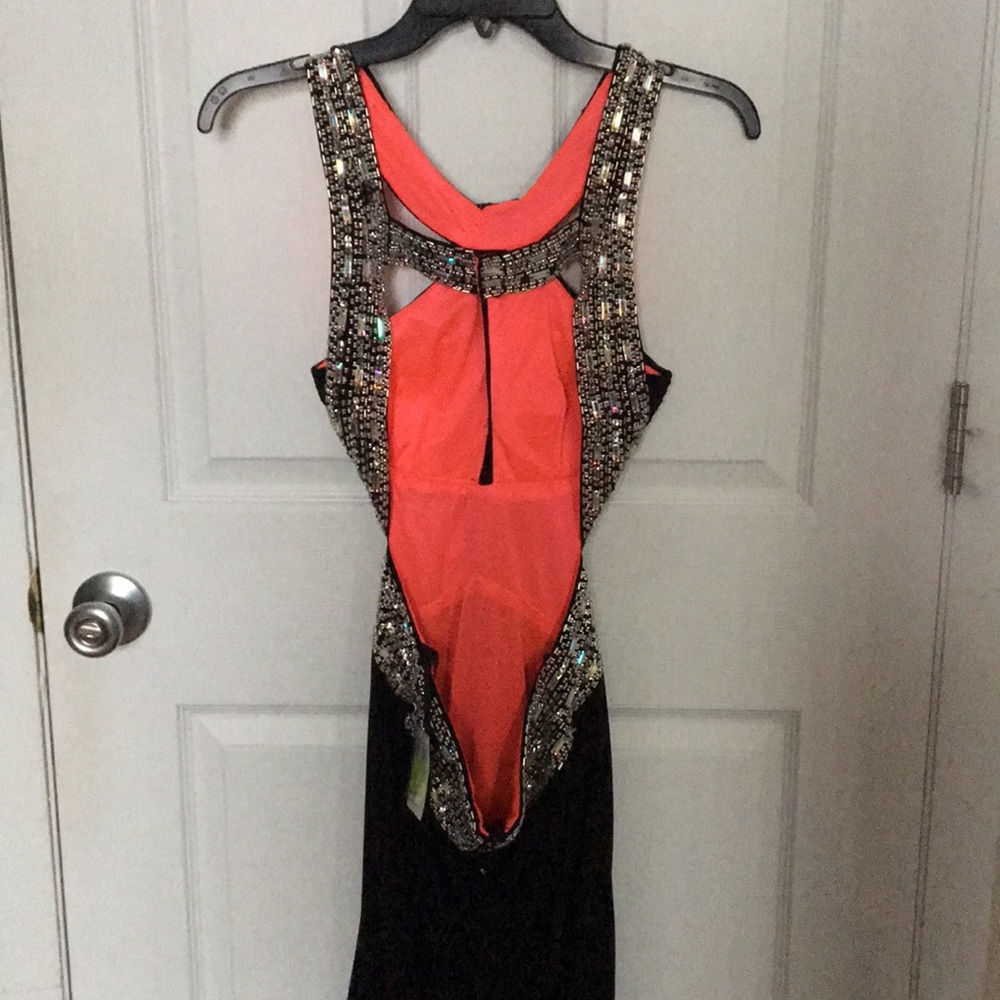 Prom Dress - Picture 3 of 4