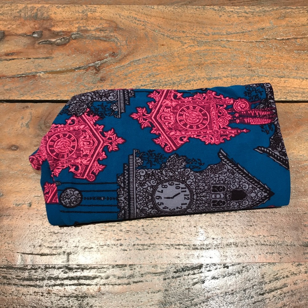 Cuckoo Clock - Tall and Curvy LuLaRoe leggings
