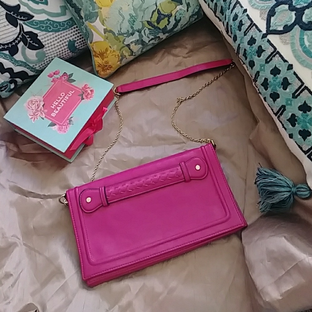 Sam & Libby clutch or crossbody 🌸🌼