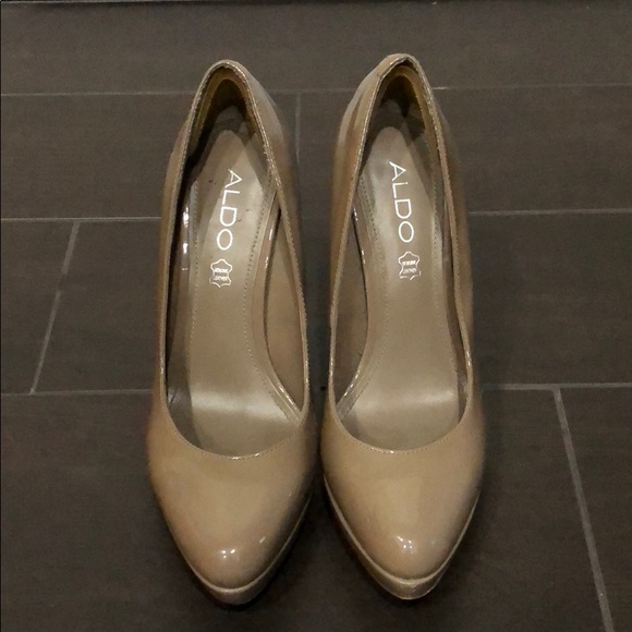Aldo Patent Nude Pump - Picture 1 of 7