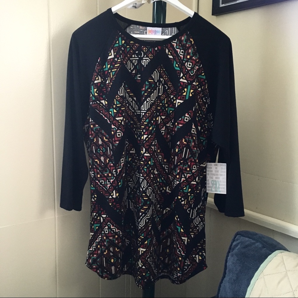 🌷In🐚Lularoe Randy 2XL Top NWT