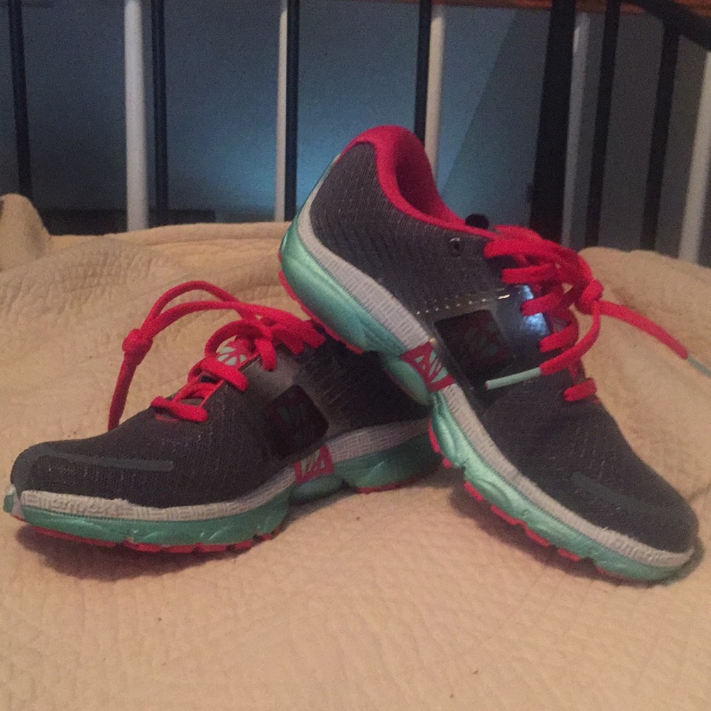 Brooks cadence 4