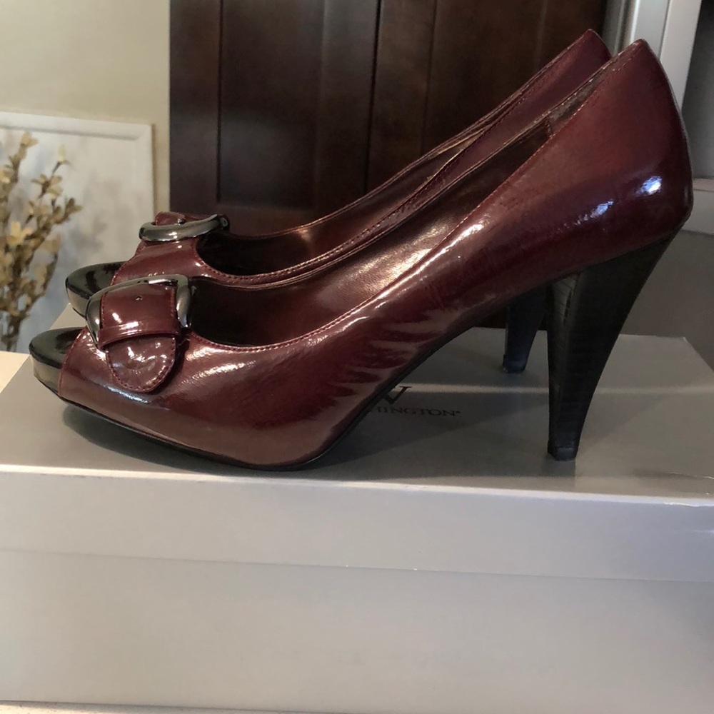 Shoes - Picture 2 of 6