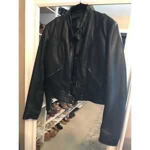 Beautiful Genuine Leather BCBG Jacket Sz12