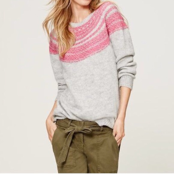 grey and pink sweater