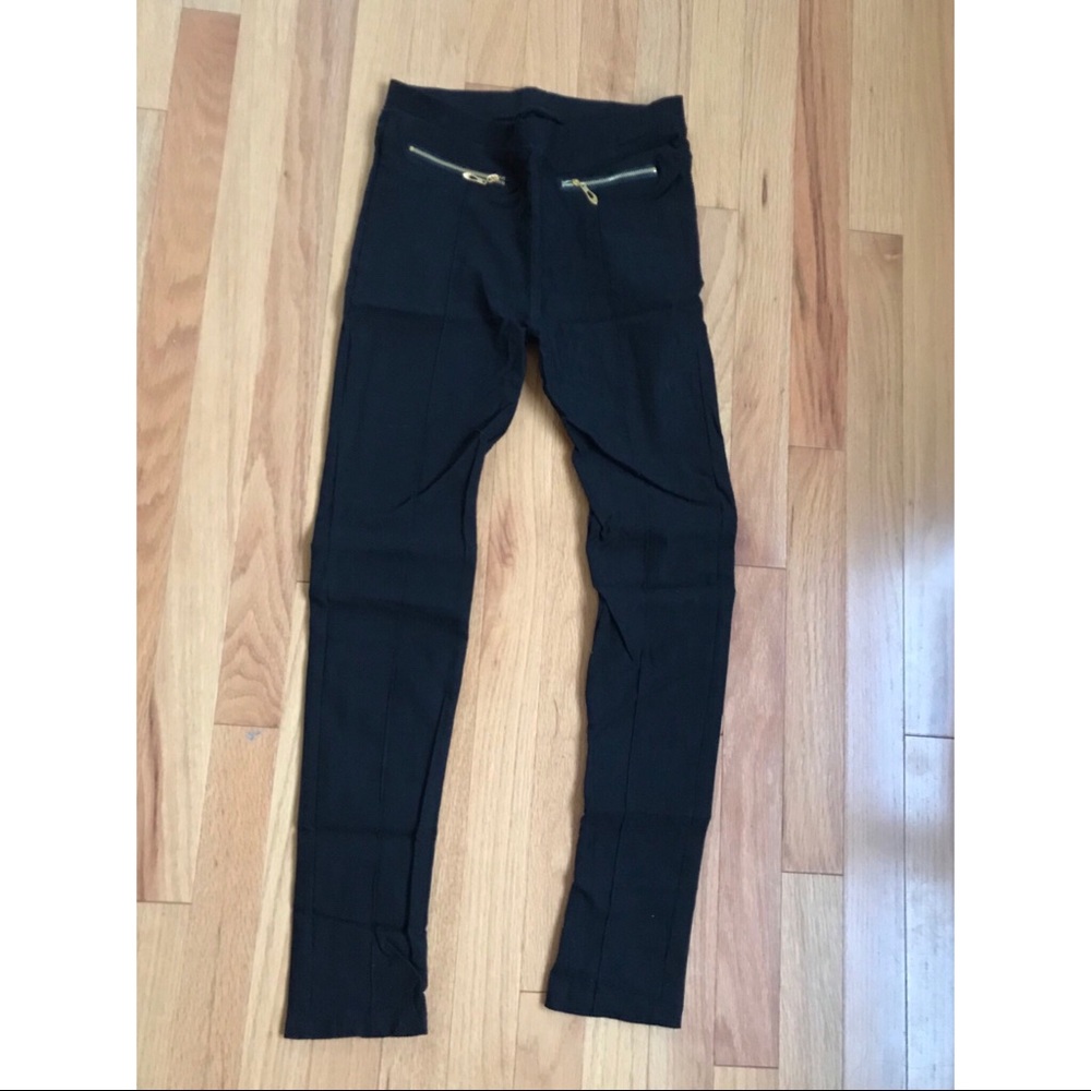 Black jeggings
