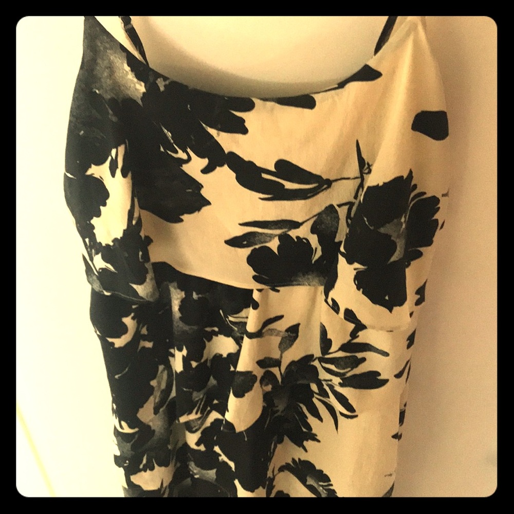 Tiered ruffle floral dress cream and black
