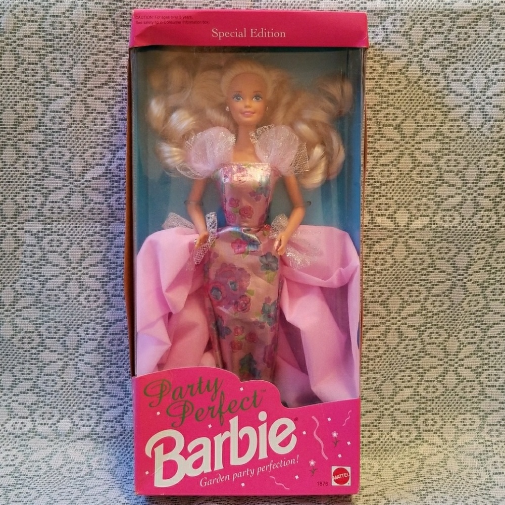 Garden Party Perfection Barbie Mattel 1992