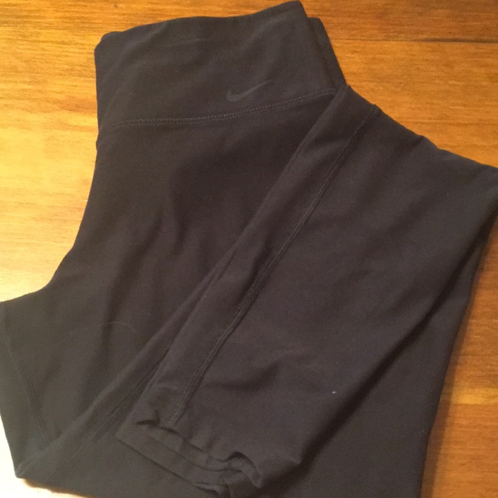 Nike workout leggings