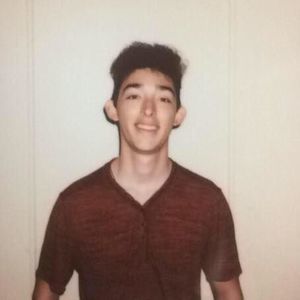 Meet your Posher, Christian