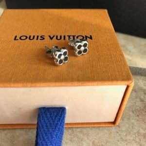 Louis Vuitton Flower Earrings