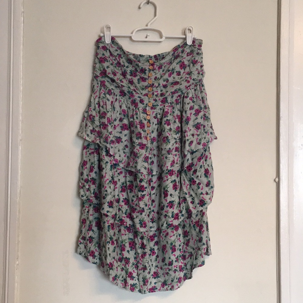 Strapless Summer Dress With Floral Pattern