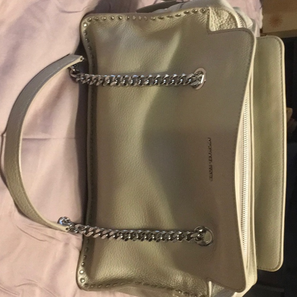 Michael kors soft leather shoulder bag
