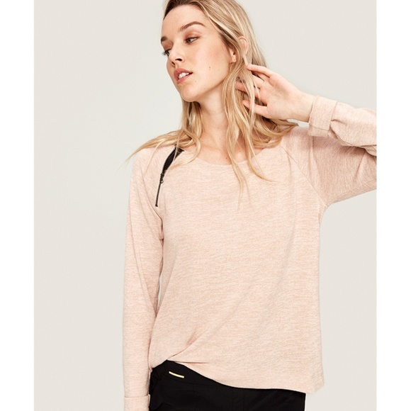 Lole Tops - NWT Lolё Metha pink sand heather long sleeve top Lole Tops - NWT Lolё Metha pink sand heather long sleeve top
