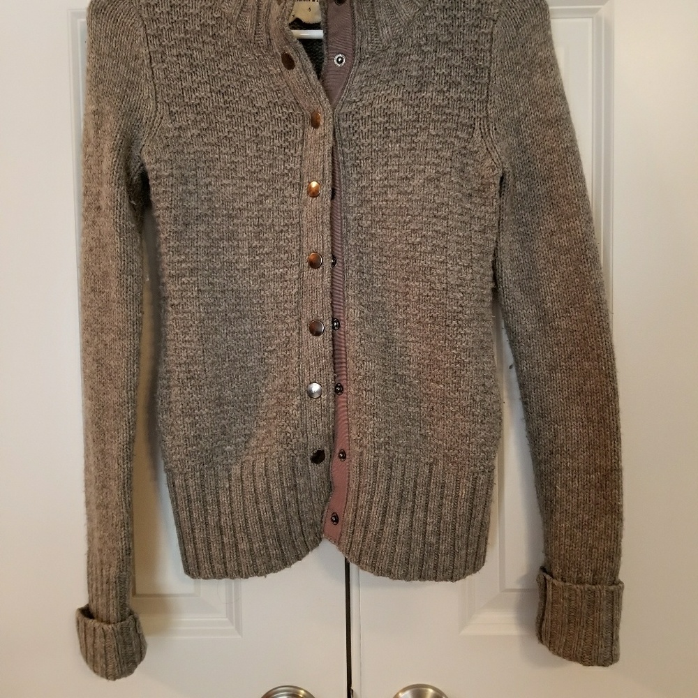 Sweater - Picture 2 of 2